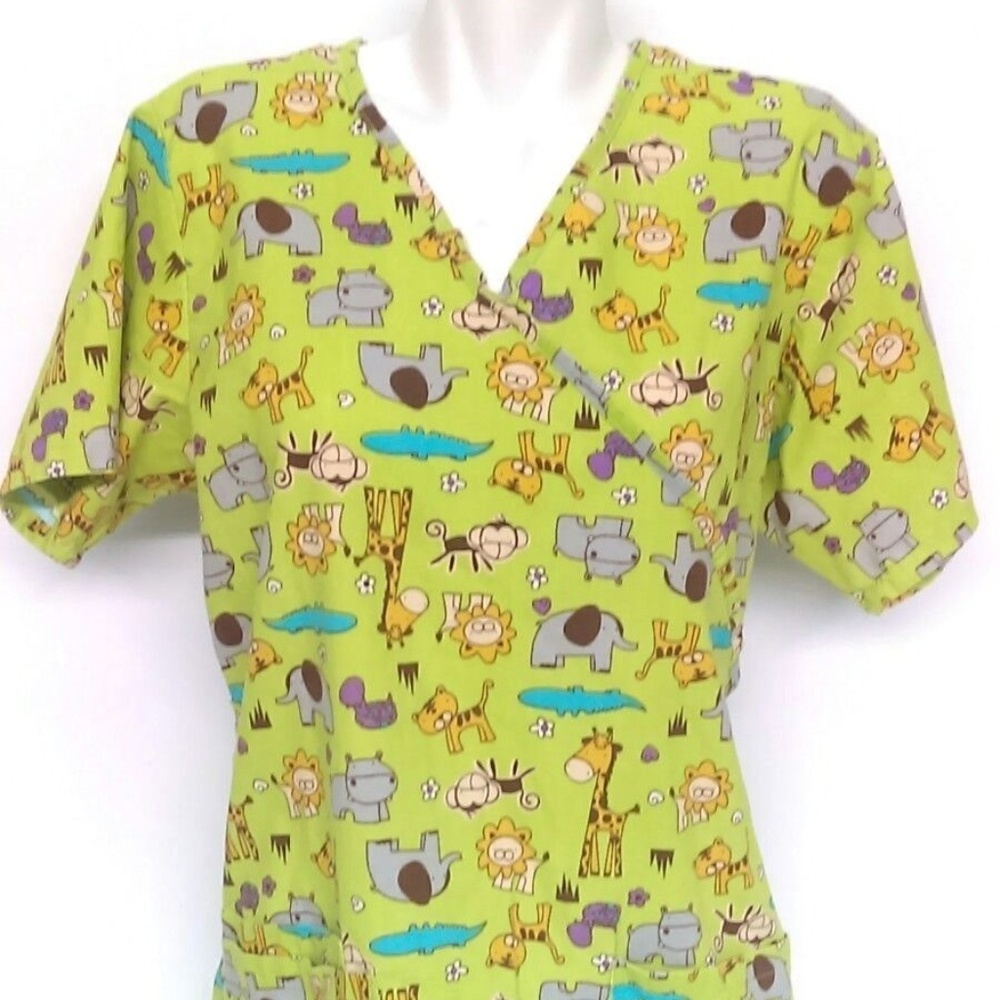 Scrub Top short sleeve Size L / Large Animal Print